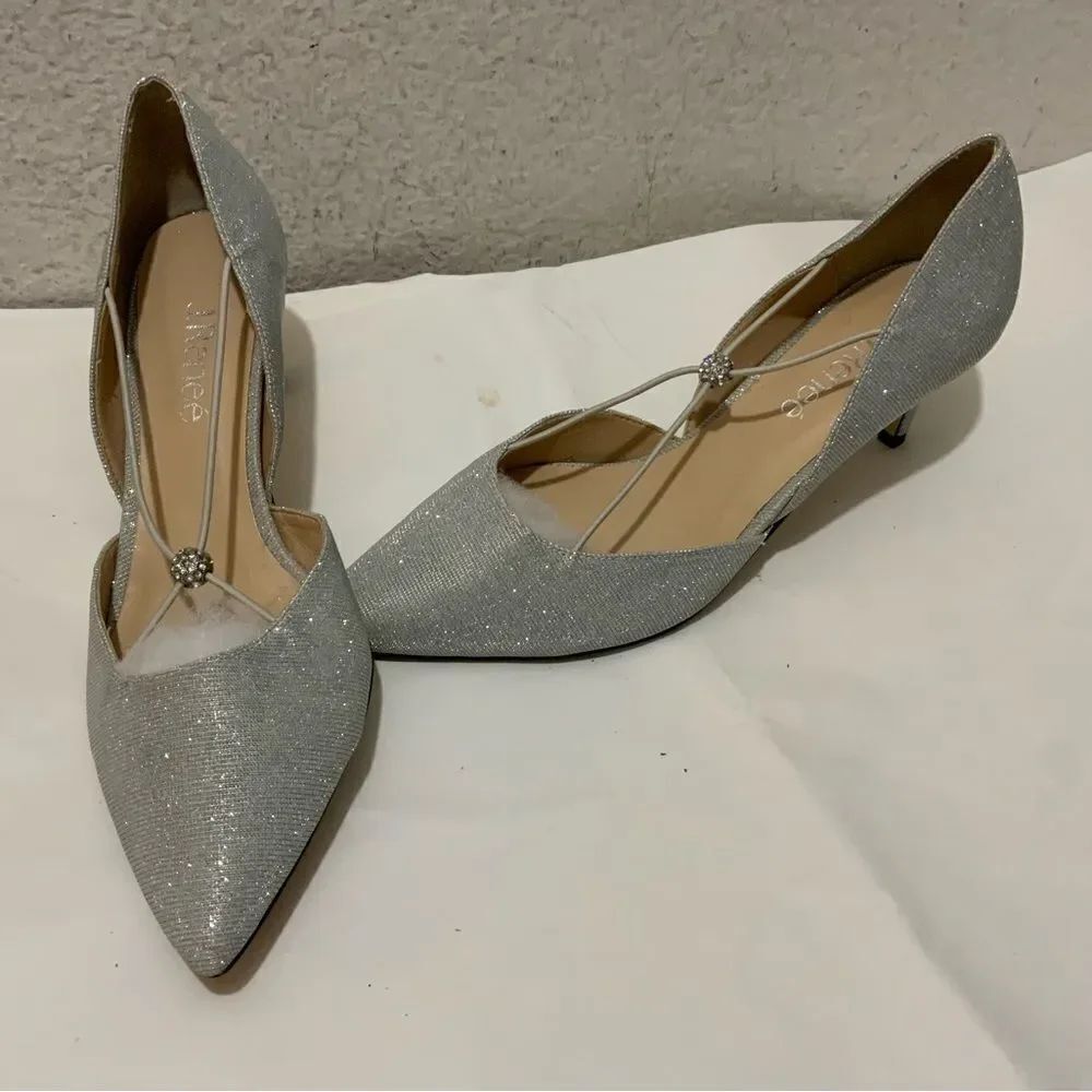 New J Renee Women's Veeva Pointed Toe Pumps Size 8 M Silver Glitter Fabric